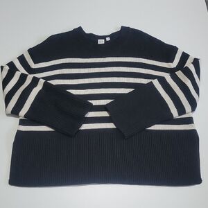 GAP Black And White Oversized Split Hem 100% Cotton Knit Sweater